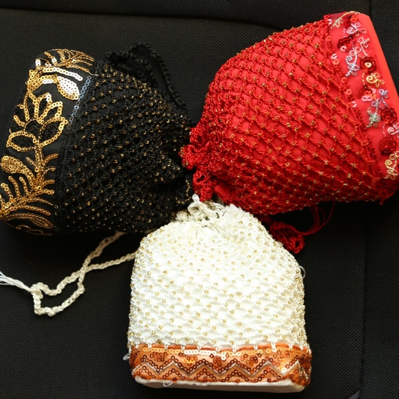 NWT Beaded Crochet Black Sequin drawstring Bag - Picture 2 of 4